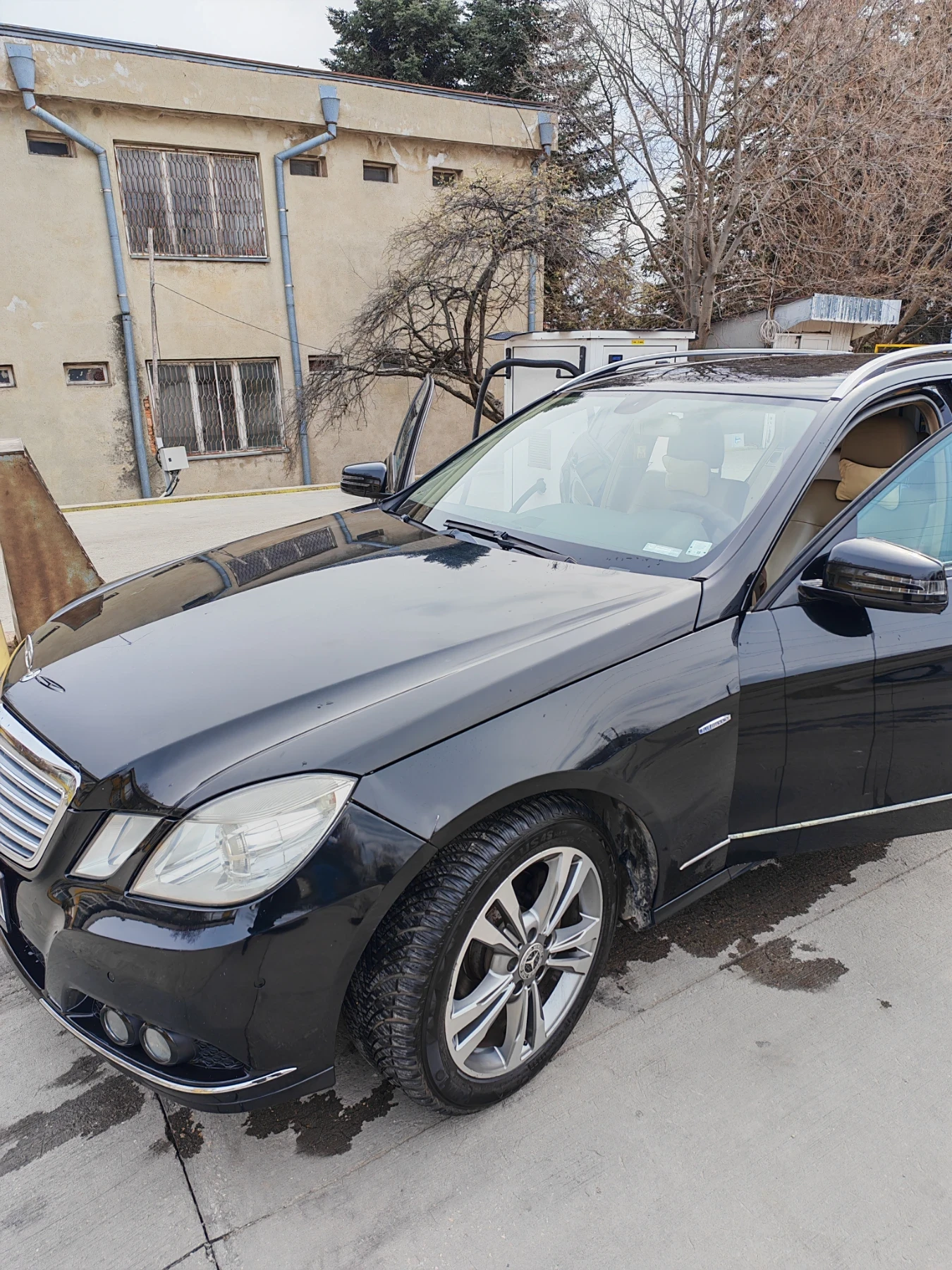 Mercedes-Benz E 220 W212, снимка 4 - Автомобили и джипове - 53959585