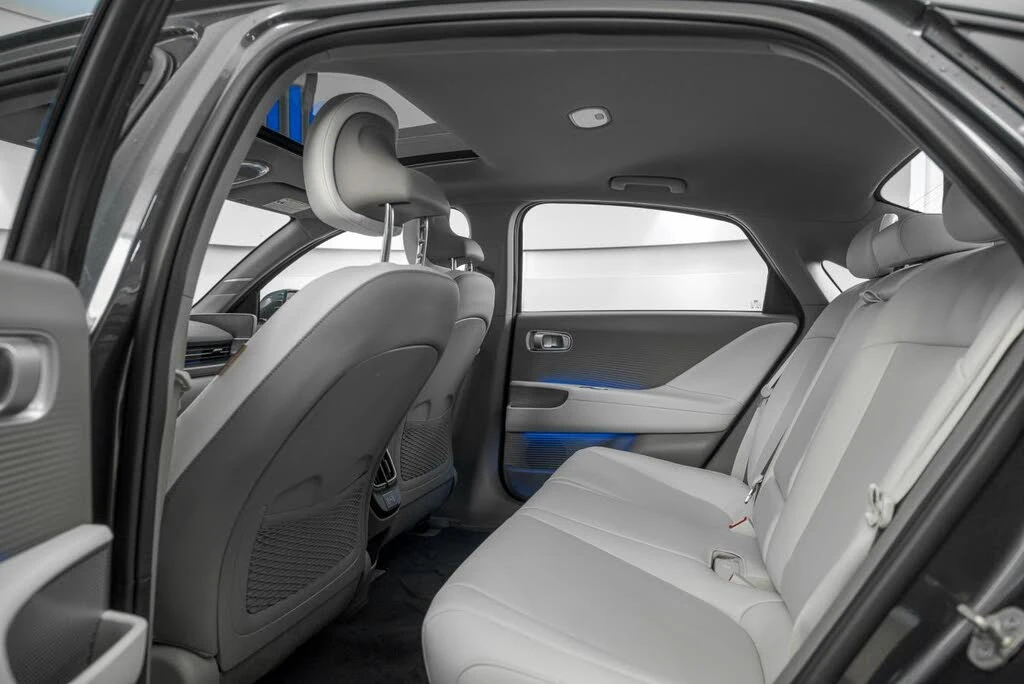 Hyundai Ioniq 6 LONG RANGE* RWD* ULTIMATE* HEAD-UP* BOSE* 360 CAM | Mobile.bg � ����������� 17