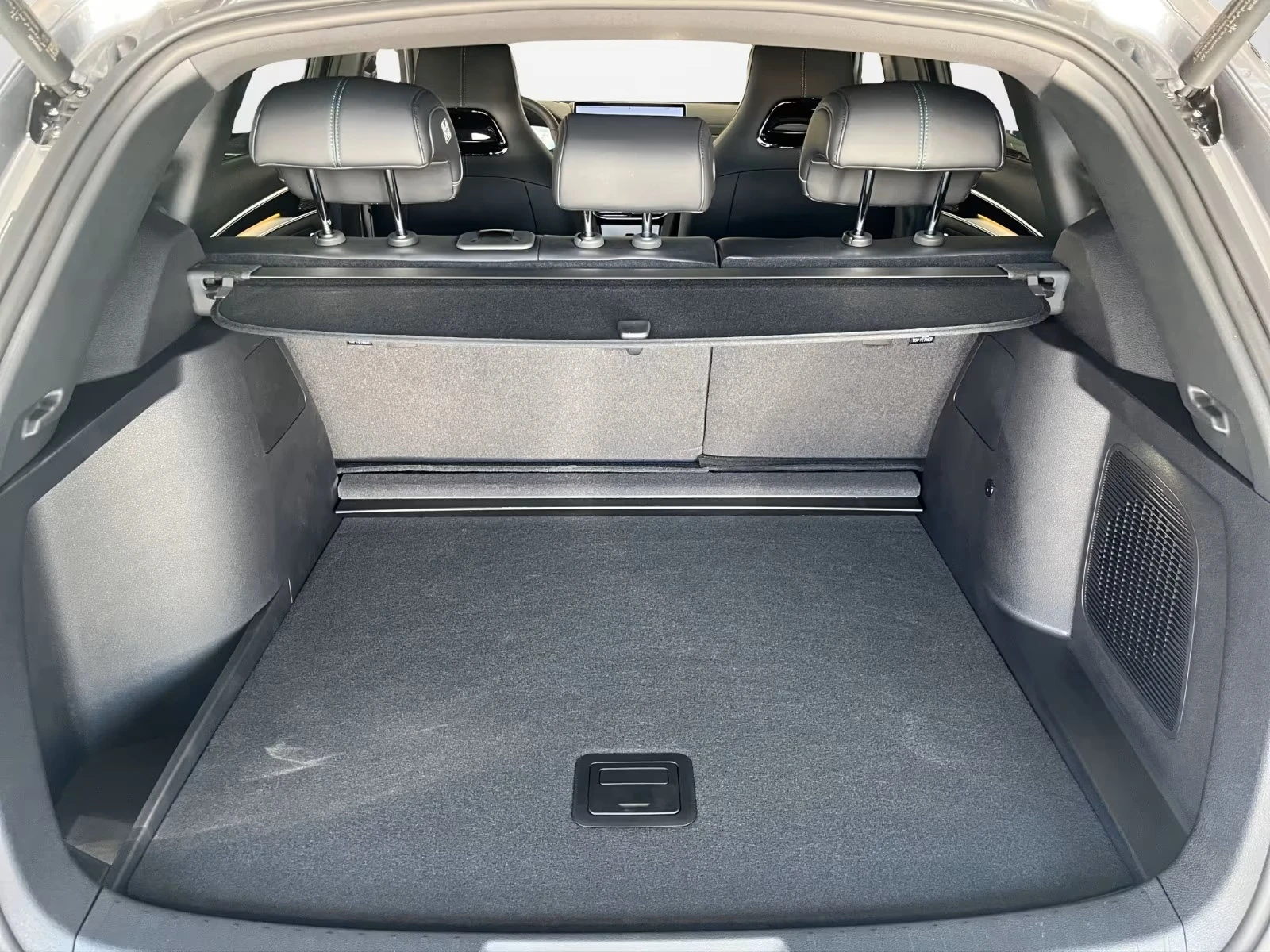 BYD Seal U DM - i DESIGN AWD HEAD UP 360 CAMERA , снимка 17 - Автомобили и джипове - 54354658