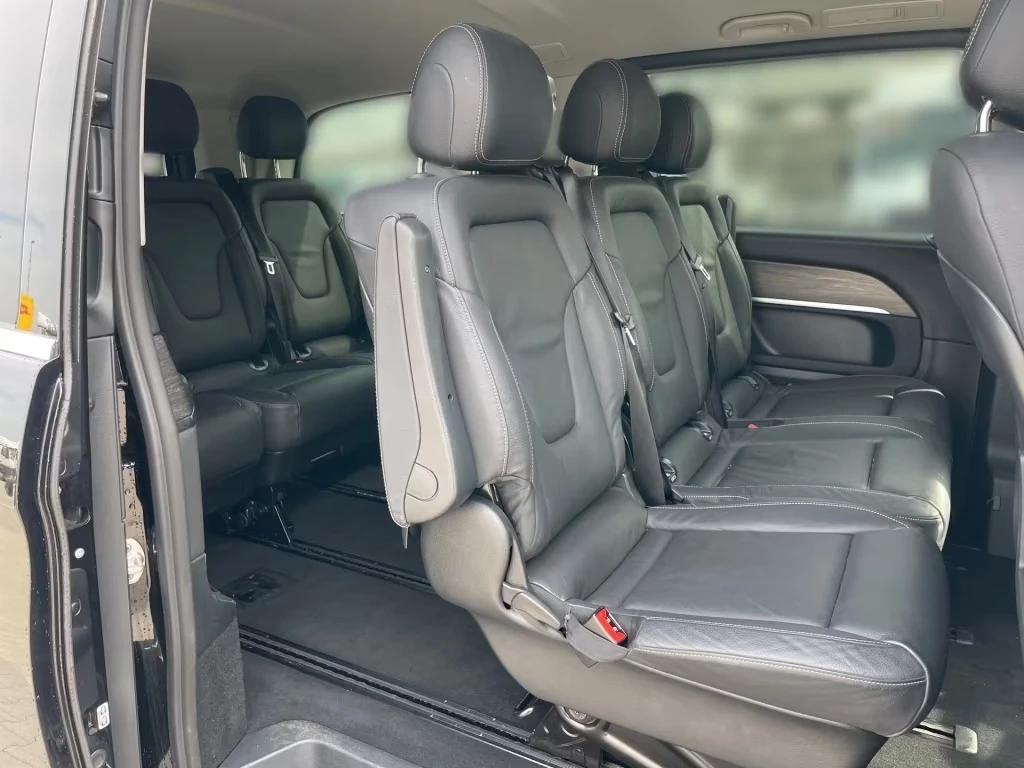 Mercedes-Benz V 300 d / 4-MATIC / AVANTGARDE / 8-МЕСТЕН / EXTRA LONG /, снимка 10 - Автомобили и джипове - 54453654