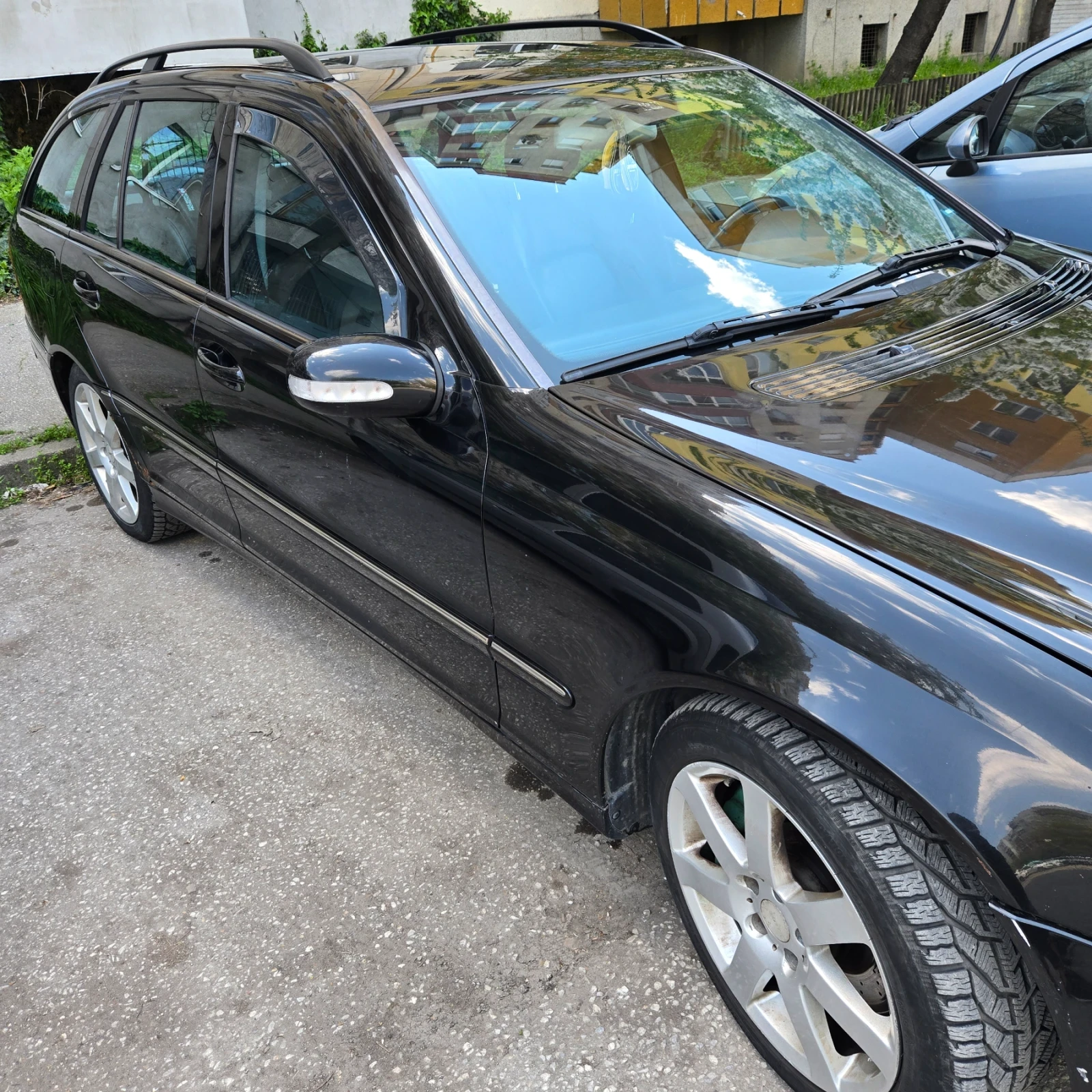 Mercedes-Benz C 320