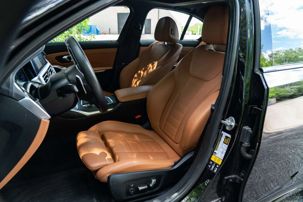 BMW 340 I xDrive / КАФЯВ САЛОН, ПАНО, ЦЕНА ДО БГ, снимка 15 - Автомобили и джипове - 54972454