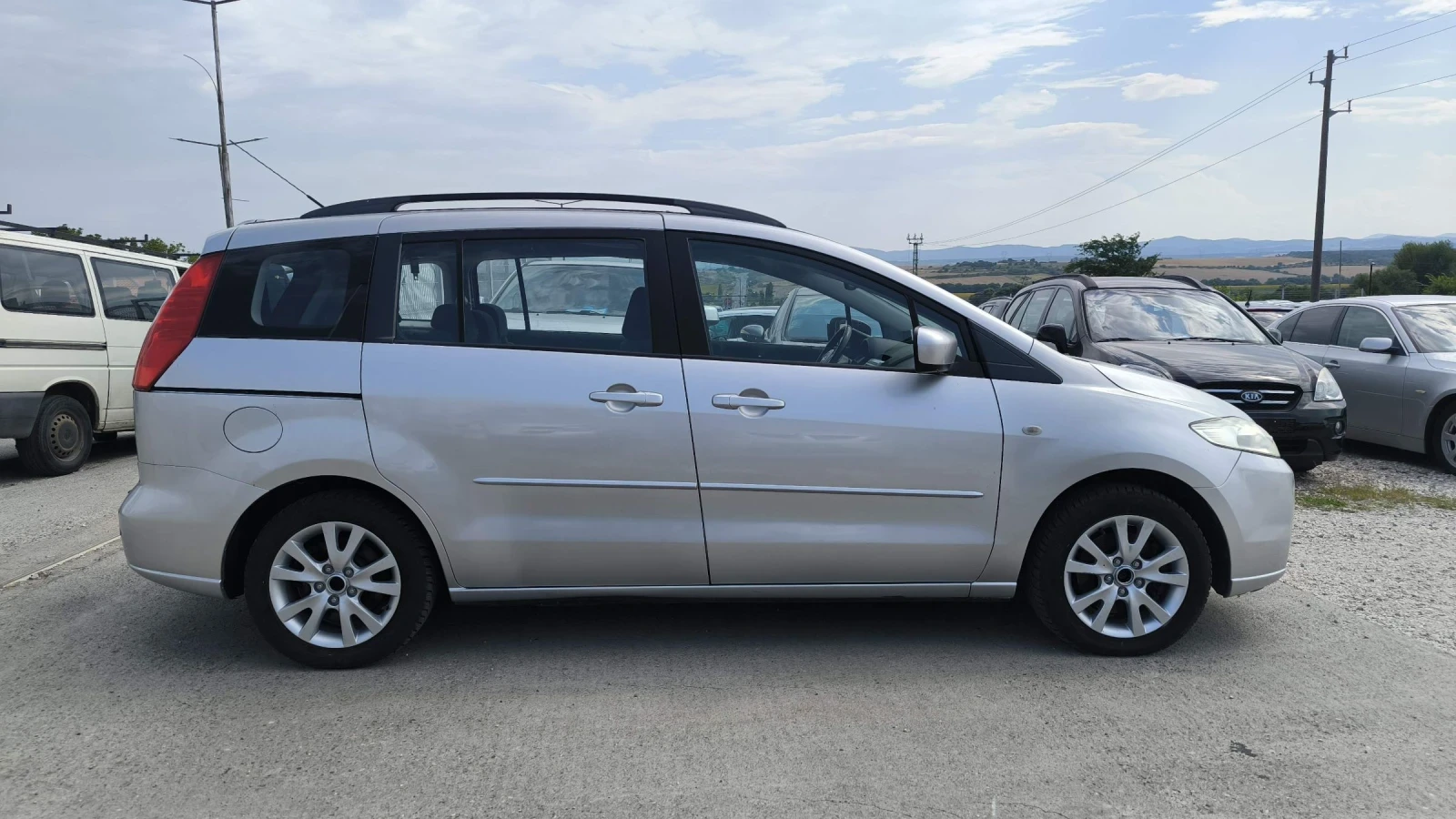 Mazda 5 1.8i, снимка 4 - Автомобили и джипове - 55329616