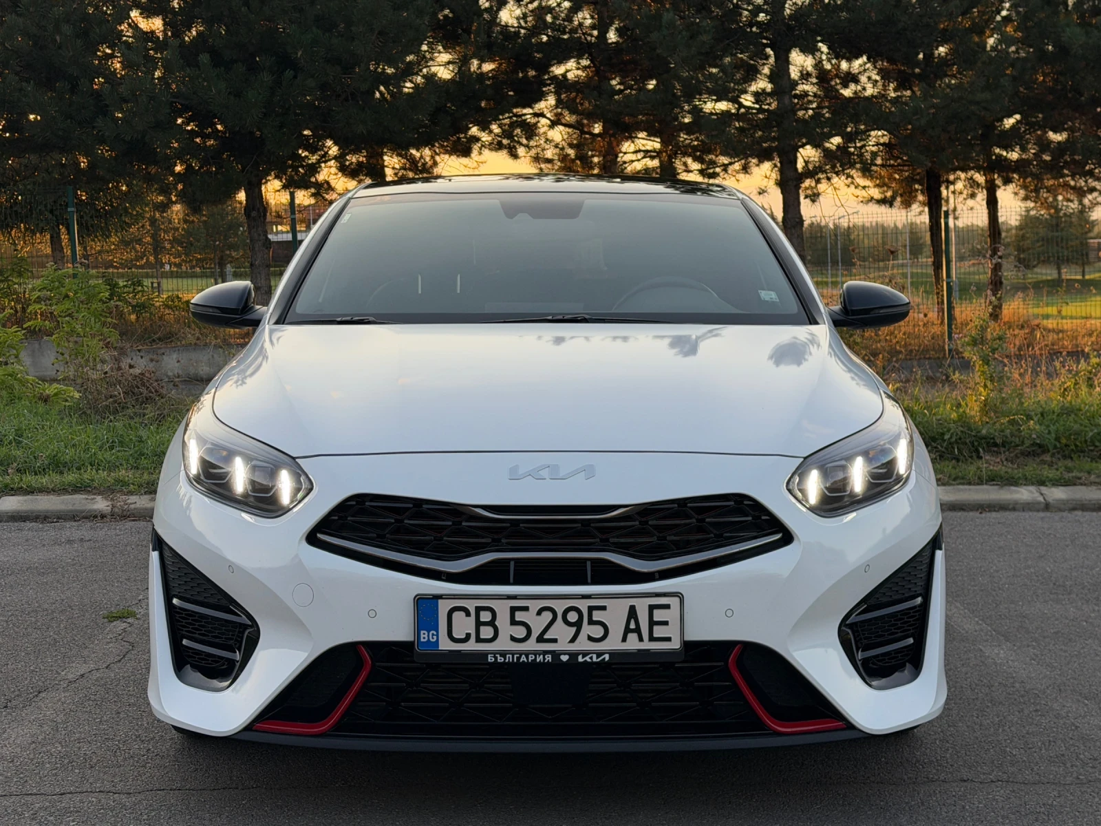 Kia Pro ceed 1.6 GT / 78 000км / ГАРАНЦИОНЕН , снимка 4 - Автомобили и джипове - 55943864