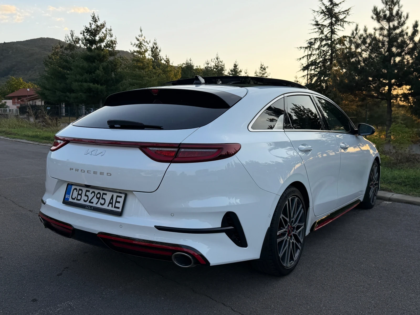 Kia Pro ceed 1.6 GT / 78 000км / ГАРАНЦИОНЕН , снимка 7 - Автомобили и джипове - 55943864