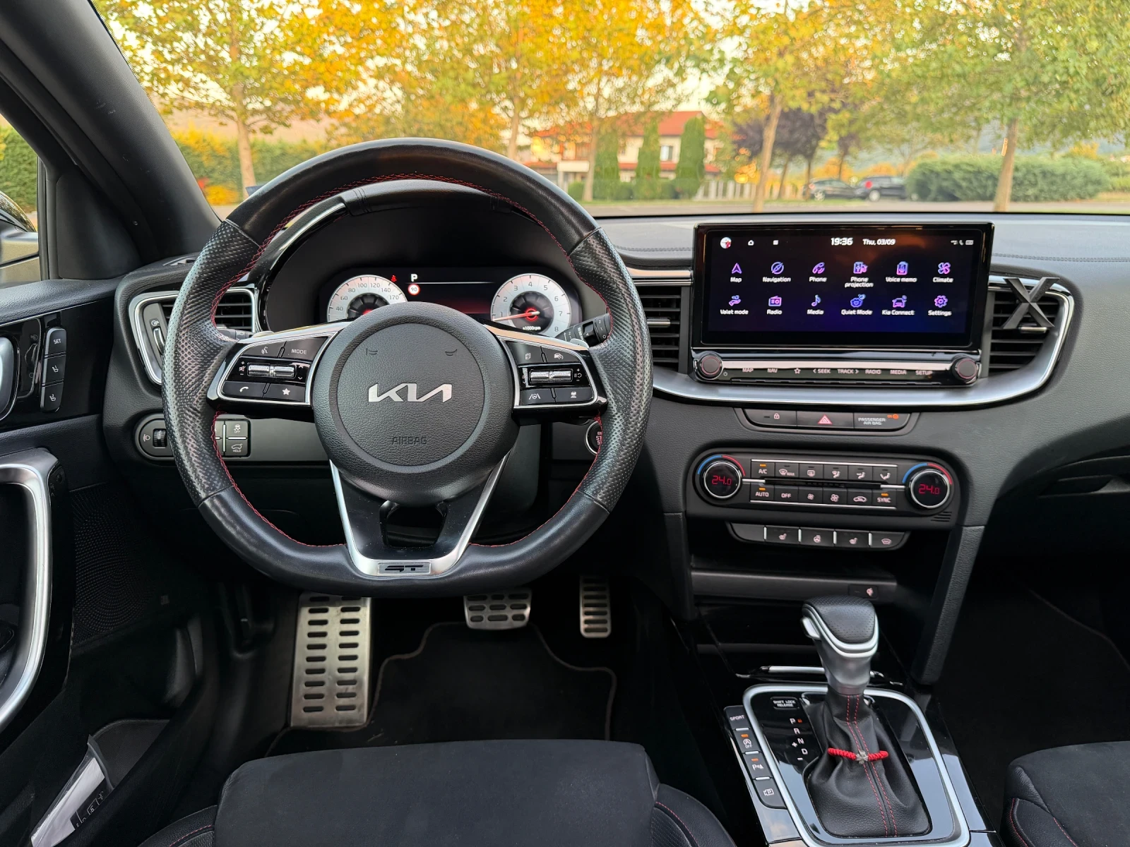 Kia Pro ceed 1.6 GT / 78 000км / ГАРАНЦИОНЕН , снимка 11 - Автомобили и джипове - 55943864