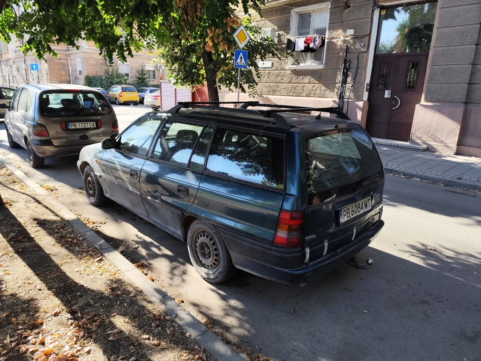 Opel Astra, снимка 4 - Автомобили и джипове - 55979940