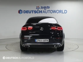 Mercedes-Benz GLC 300 4MATIC* КОЖА* ПОДГРЕВ* ОБДУХВ* BURMASTER* PANO* 36, снимка 4