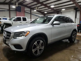  Mercedes-Benz GLC 30...