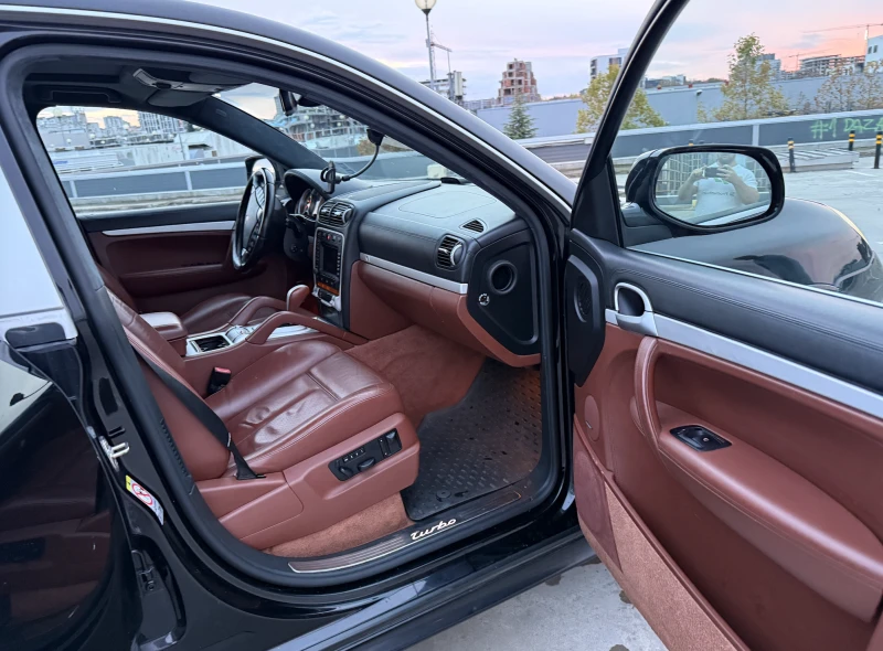 Porsche Cayenne, снимка 10 - Автомобили и джипове - 52498400