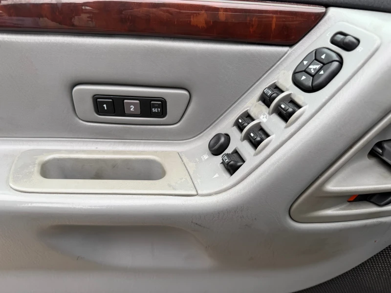 Jeep Grand cherokee 2.7D-163PS-6+ 1-OVERLAND, снимка 15 - Автомобили и джипове - 52475568