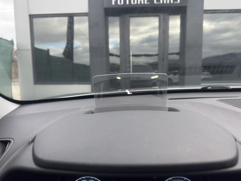 Hyundai Kona 64KWh/FACE/SOH100%/BLUELINK/HEADUP., снимка 10 - Автомобили и джипове - 53098332