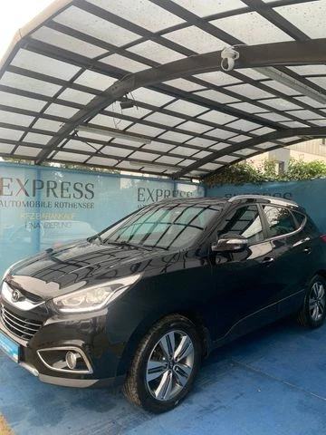 Hyundai IX35 2.0 CRDI navi, снимка 3 - Автомобили и джипове - 53197198