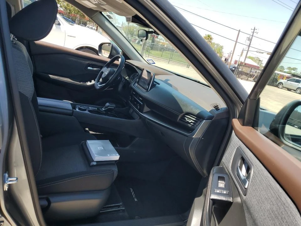 Nissan Rogue SV* 2023* DISTRONIK* LANE ASSIST* * * | Mobile.bg   11