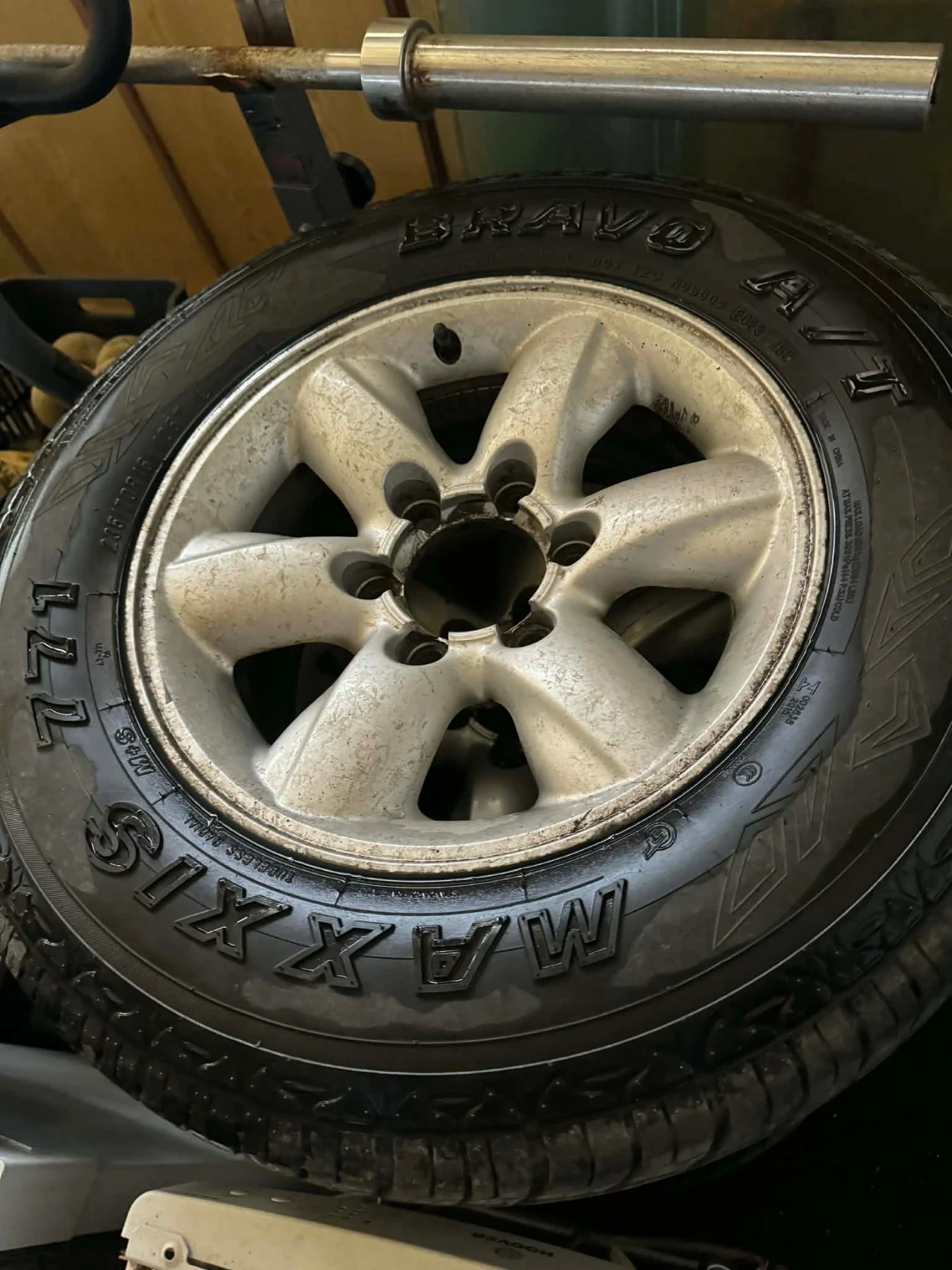 Nissan Terrano 2.7TDI | Mobile.bg � ����������� 9