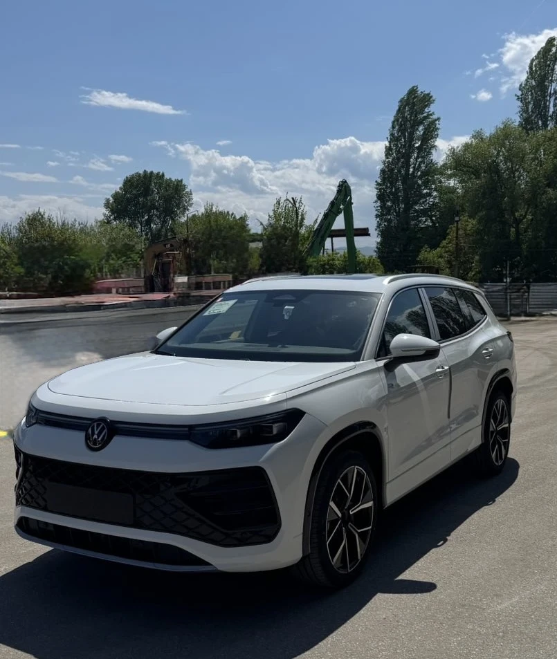 VW Tayron 1.5 eTSI R-line НОВ, снимка 3 - Автомобили и джипове - 54347014