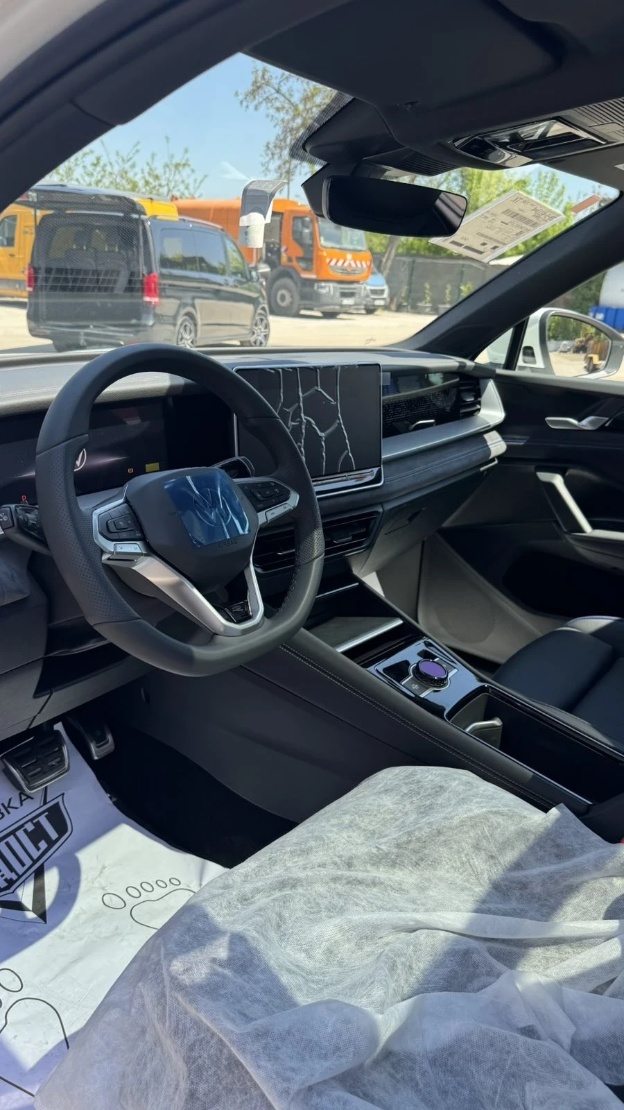 VW Tayron 1.5 eTSI R-line НОВ, снимка 7 - Автомобили и джипове - 54347014