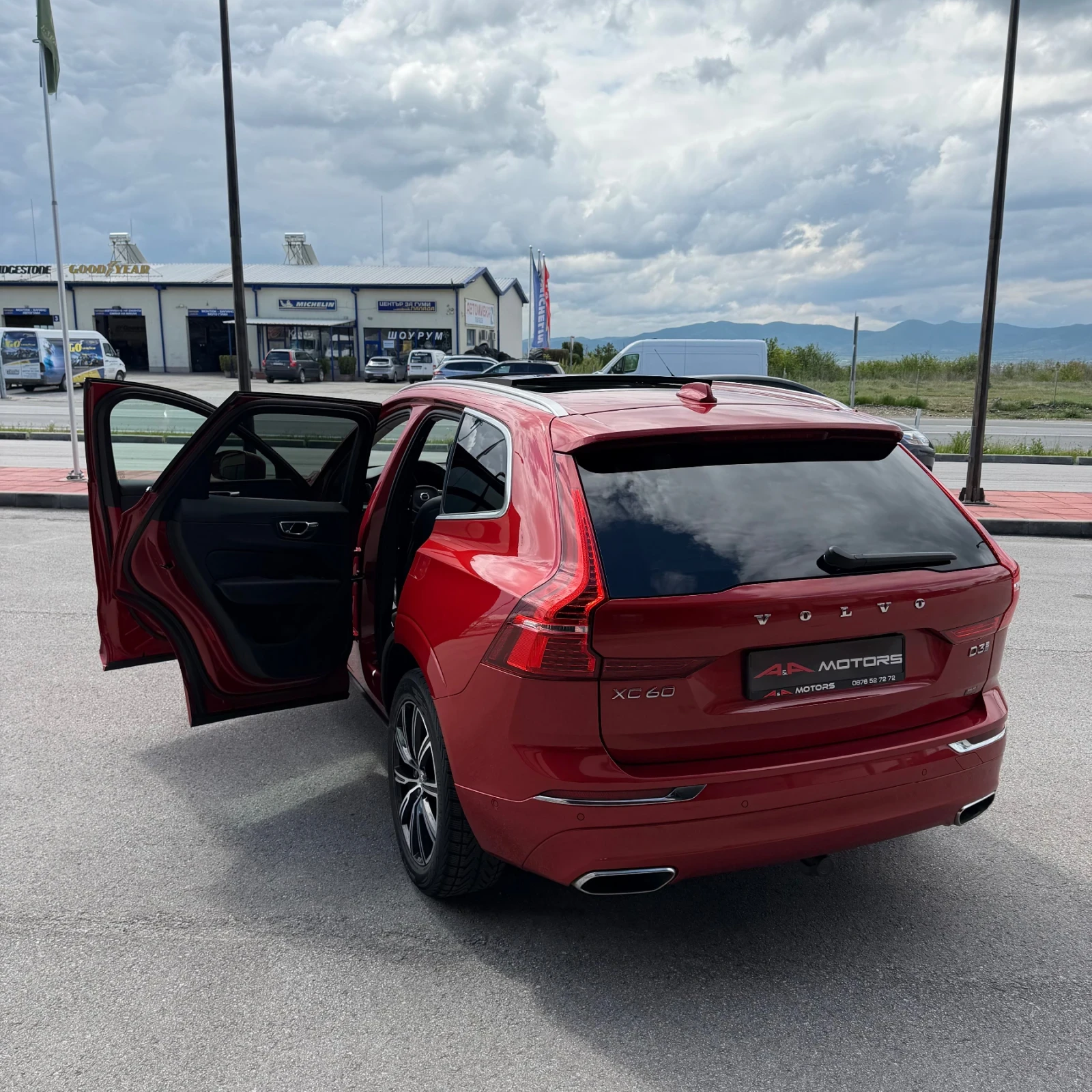 Volvo XC60 ПАНОРАМА;ПОДГРЕВ;Keyless-Go;360-КАМЕРА;КОЖА;НОВ, снимка 3 - Автомобили и джипове - 54376923