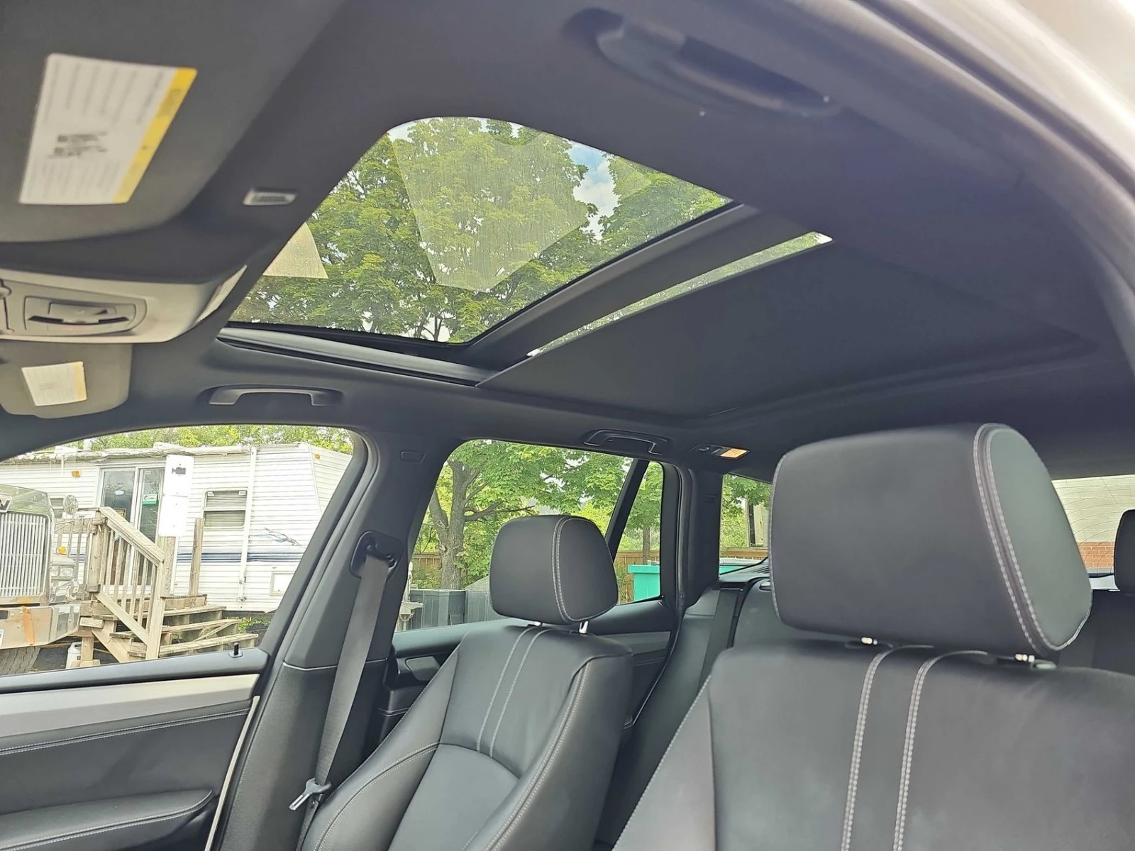BMW X3 XDRIVE35I * M Pack * АвтоКредит * (ЦЕНА ДО БГ), снимка 11 - Автомобили и джипове - 55605909
