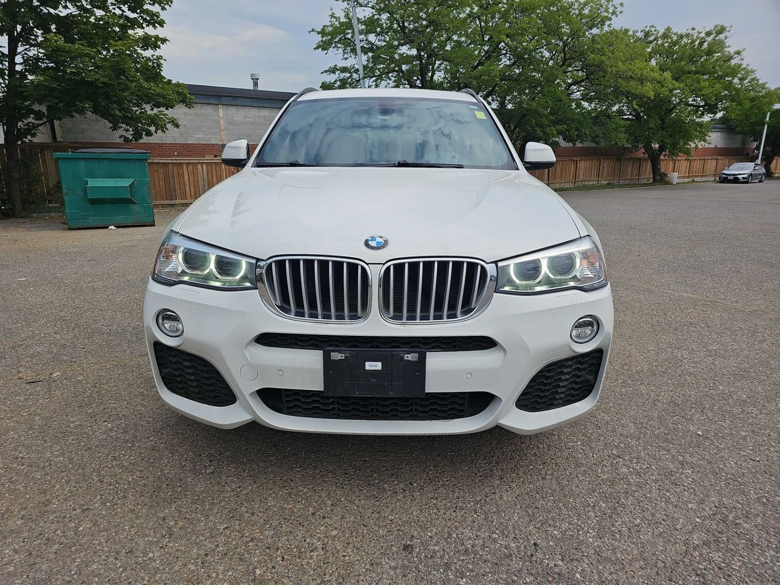 BMW X3 XDRIVE35I * M Pack * АвтоКредит * (ЦЕНА ДО БГ), снимка 2 - Автомобили и джипове - 55605909