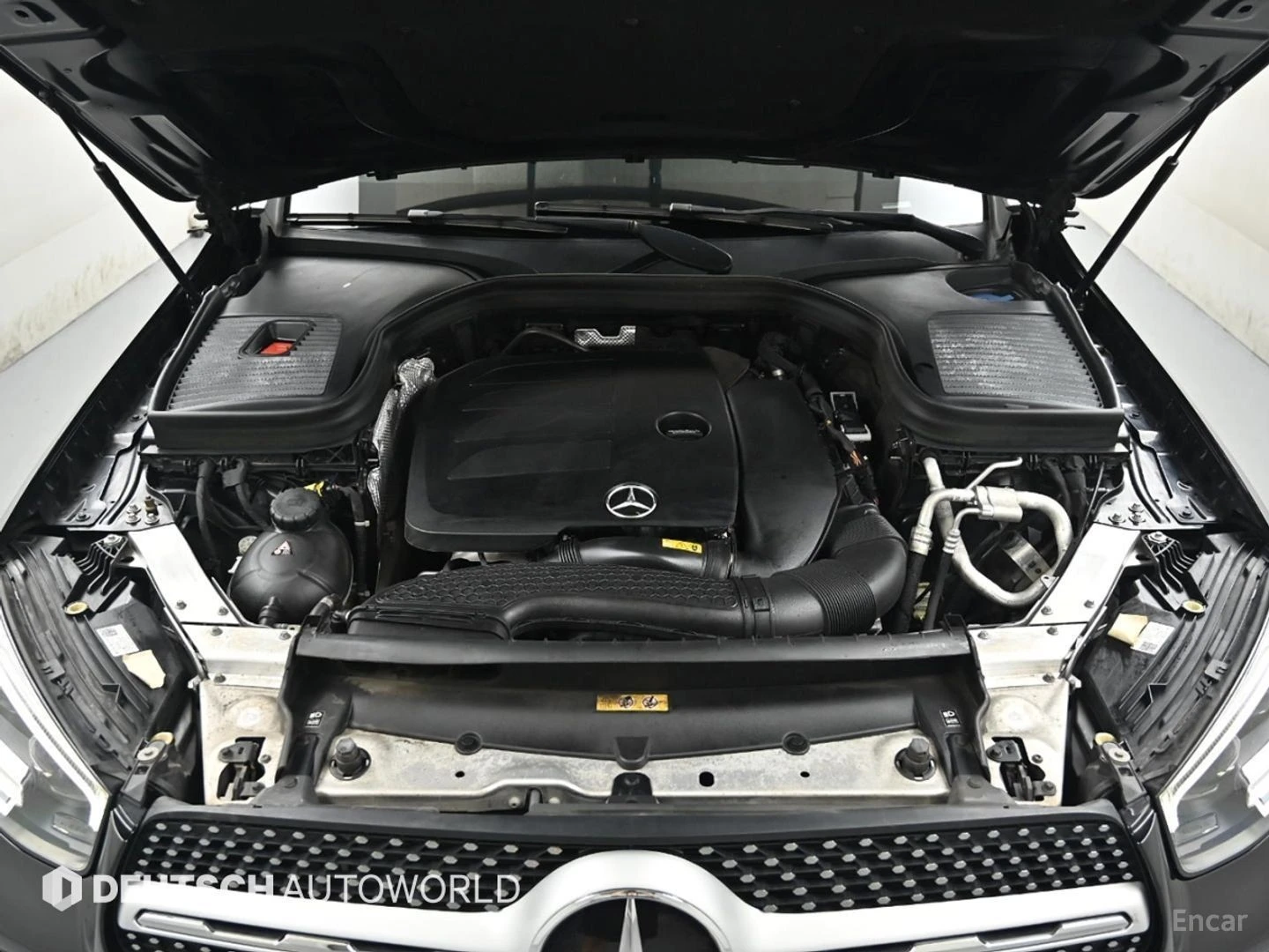Mercedes-Benz GLC 300 4MATIC* КОЖА* ПОДГРЕВ* ОБДУХВ* BURMASTER* PANO* 36, снимка 5 - Автомобили и джипове - 55675148