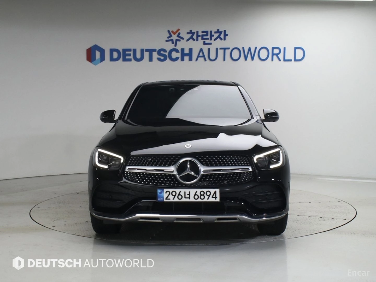 Mercedes-Benz GLC 300 4MATIC* КОЖА* ПОДГРЕВ* ОБДУХВ* BURMASTER* PANO* 36, снимка 3 - Автомобили и джипове - 55675148