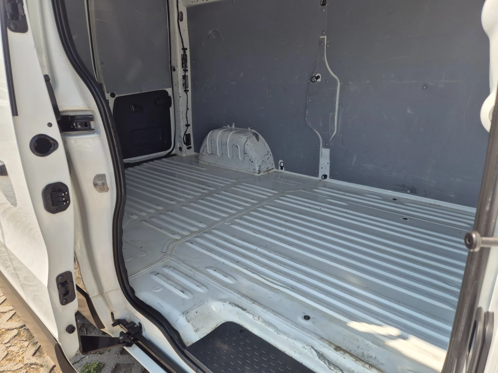 Renault Trafic 1.6D-2018 | Mobile.bg   12