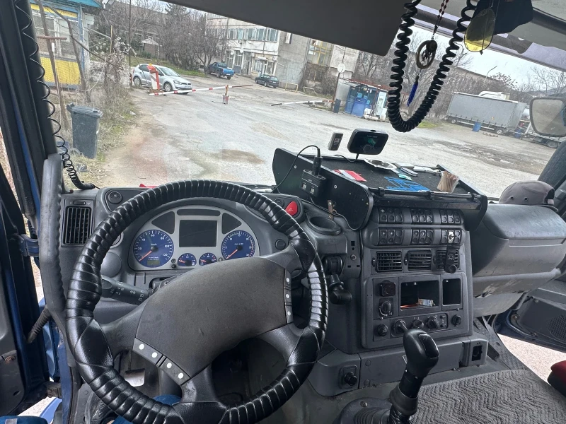 Iveco Stralis Lorh, снимка 6 - Камиони - 52989526