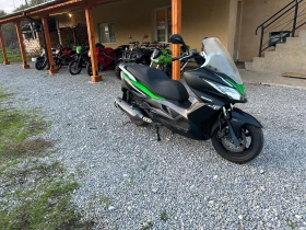     Kawasaki J300  