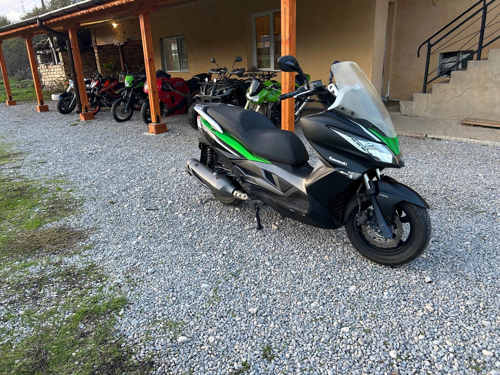 Kawasaki J300   | Mobile.bg   2