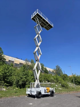 Автовишка Друга марка Holland Lift 165DL24, снимка 9