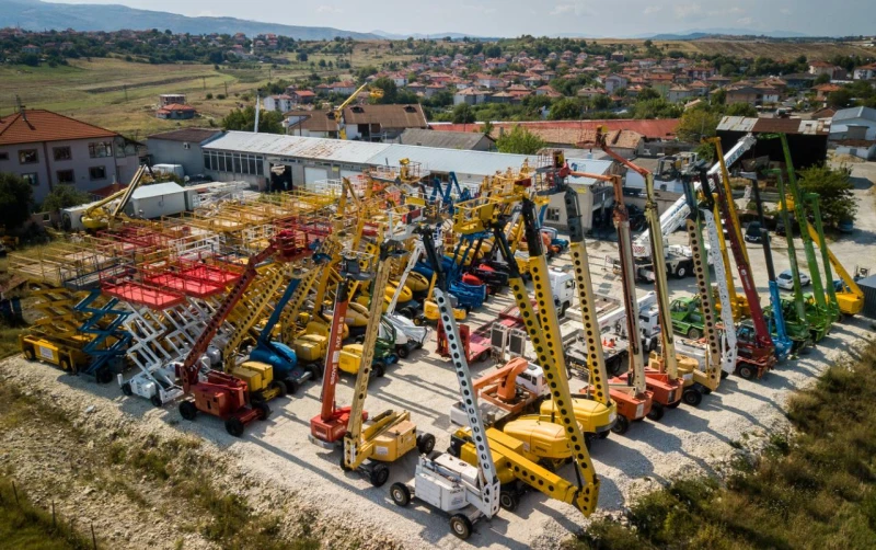 Автовишка Друга марка Holland Lift 165DL24, снимка 15 - Индустриална техника - 50098082