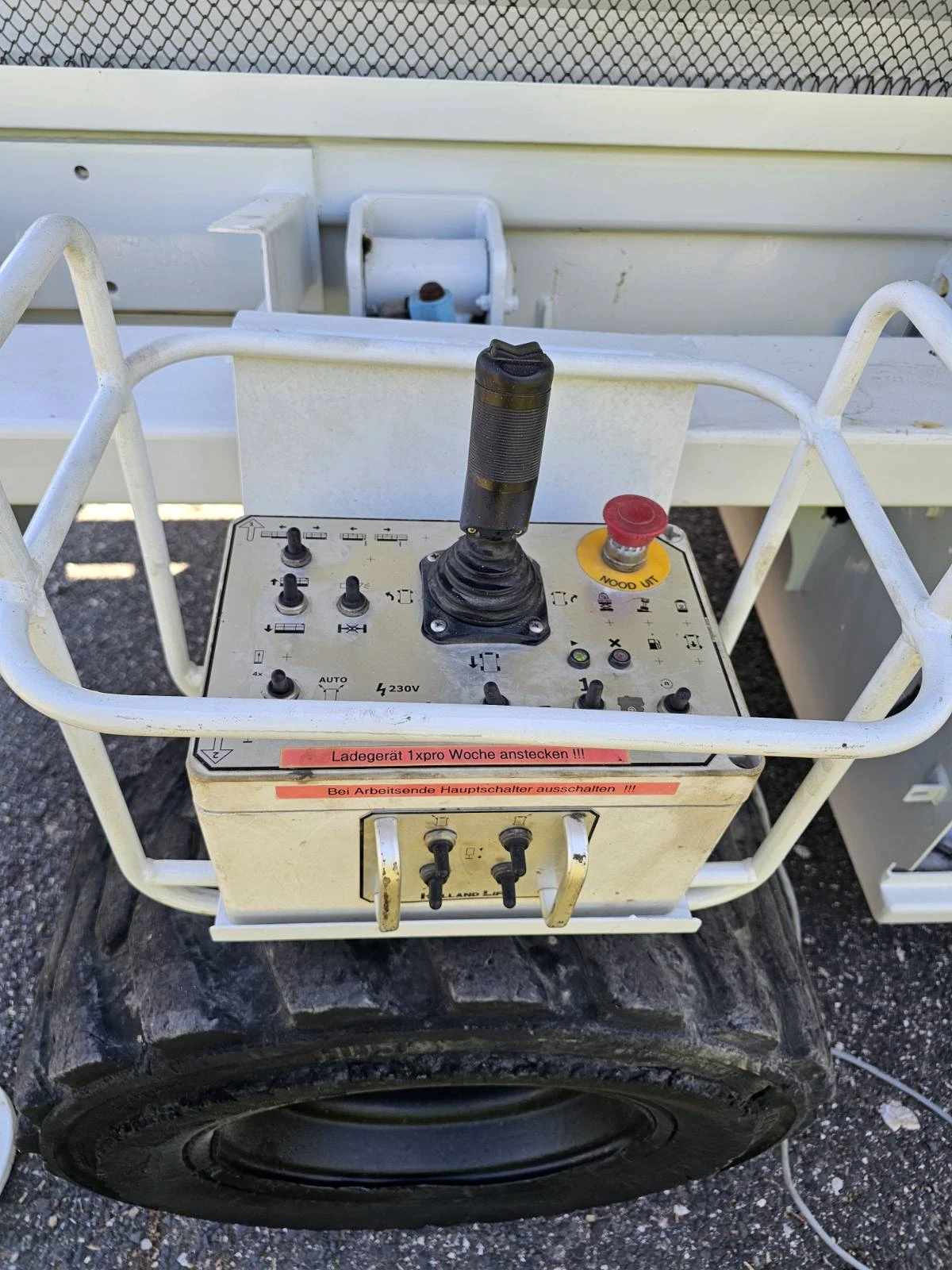  Holland Lift 165DL24 | Mobile.bg   13