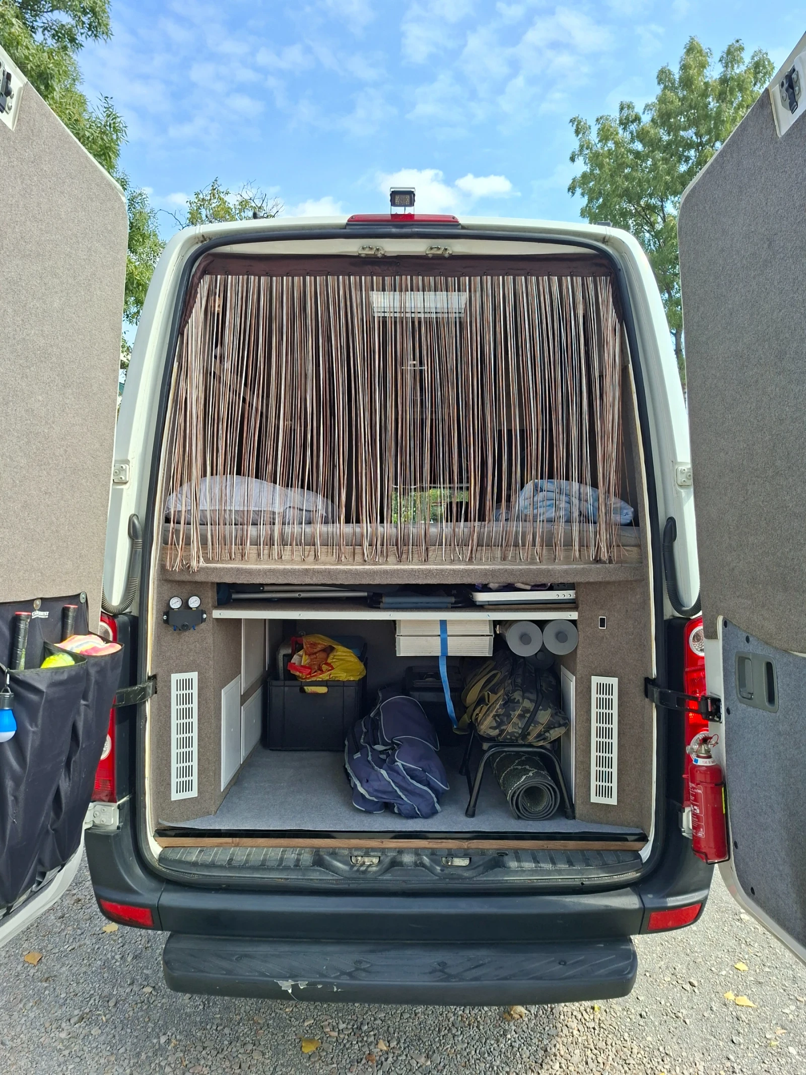 Кемпер VW CRAFTER, снимка 5 - Каравани и кемпери - 56163609