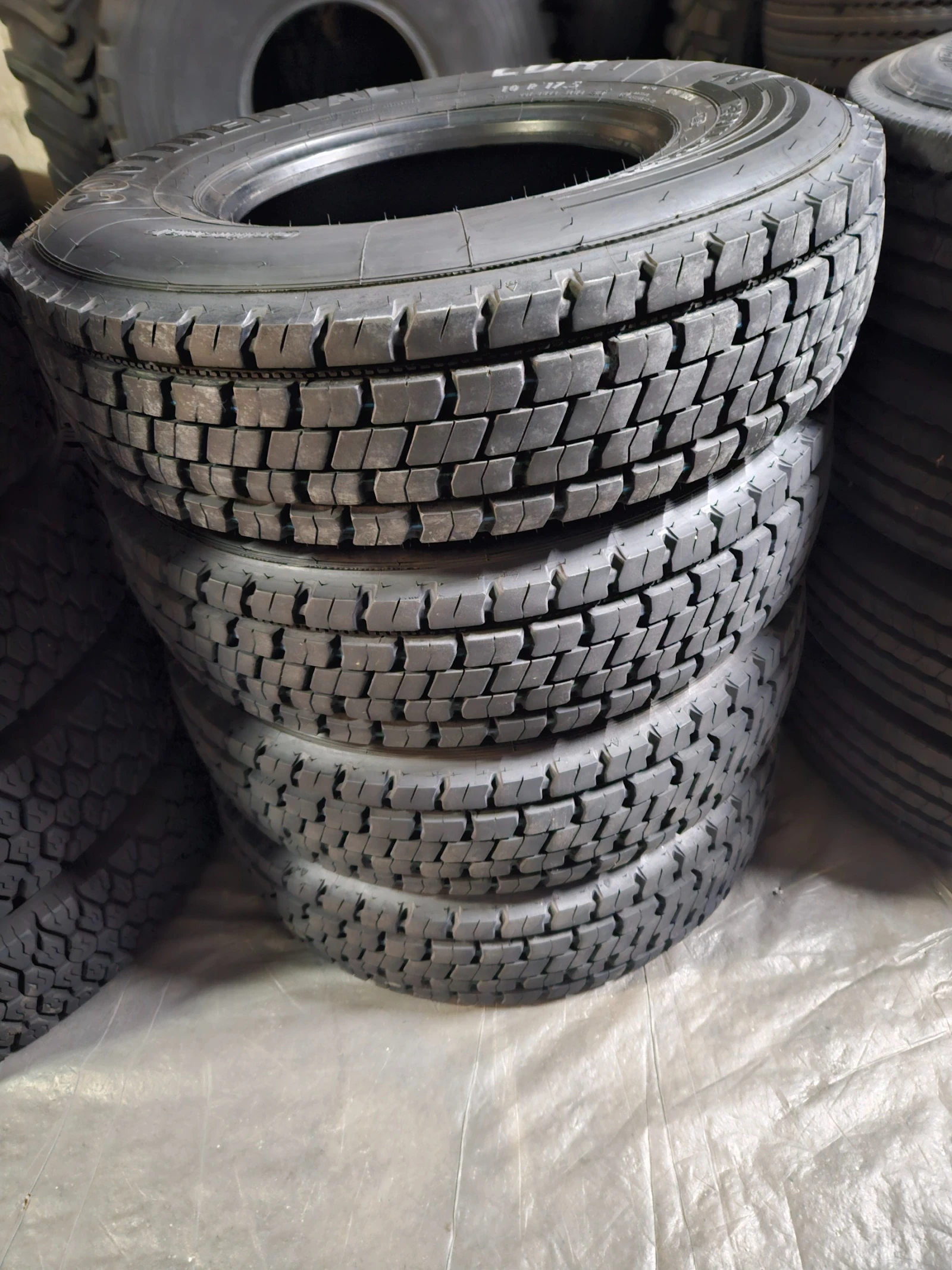  235/85R17.5 | Mobile.bg   1