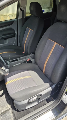 Ford Focus 1.6, снимка 11
