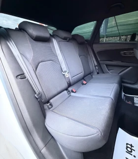 Seat Leon 1.6TDI| FR| DSG| DIGITAL| СЕРВИЗНА ИСТОРИЯ| ЛИЗИНГ, снимка 9