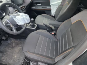 Dacia Sandero Stepway 1.0t, снимка 6