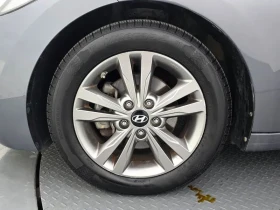 Hyundai Elantra  1.6 Gdi Smart Special, снимка 5