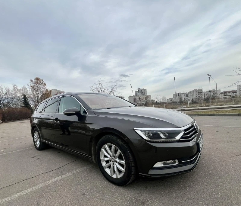 VW Passat, снимка 3 - Автомобили и джипове - 47107122