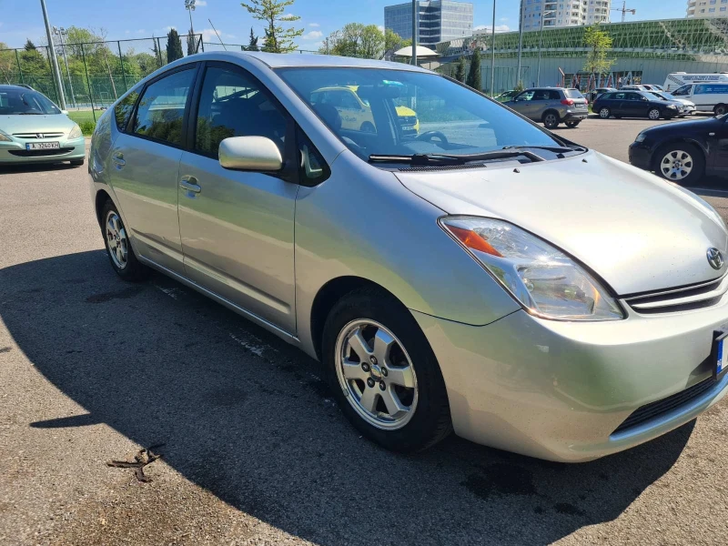 Toyota Prius, снимка 4 - Автомобили и джипове - 47014698