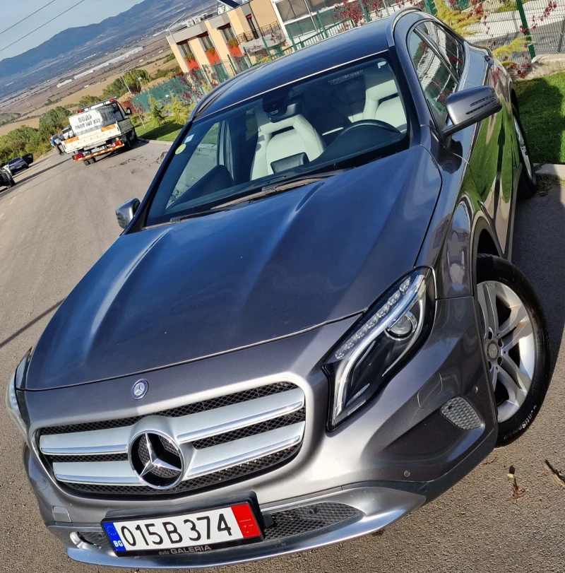 Mercedes-Benz CLA 220, снимка 4 - Автомобили и джипове - 47522920