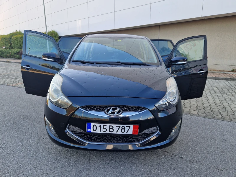 Hyundai Ix20 1.6I/Benzin, снимка 8 - Автомобили и джипове - 47918327