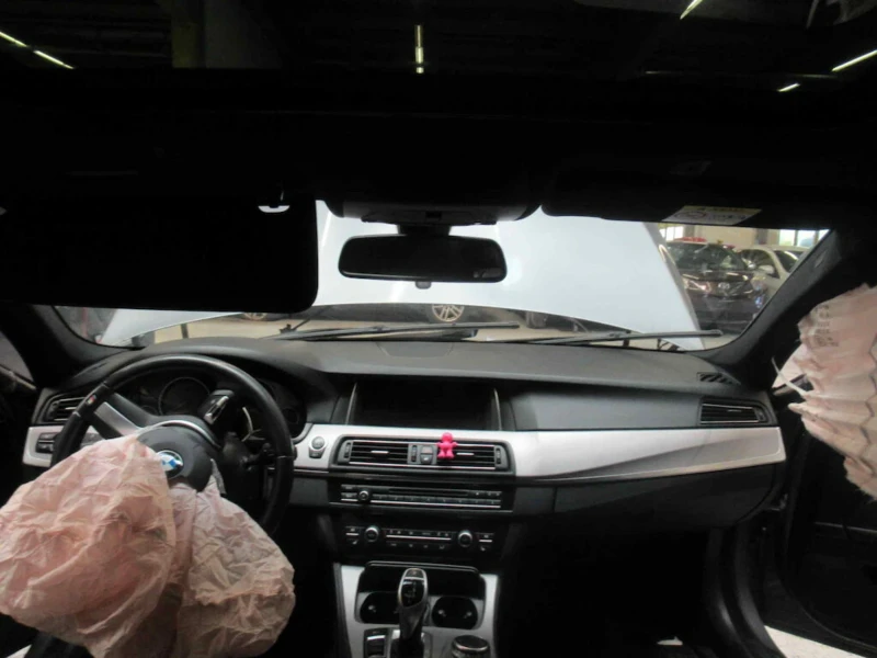 BMW 530 530xd, снимка 8 - Автомобили и джипове - 52724459