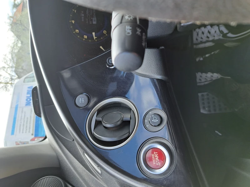 Honda Civic 1.8 I-VTEC , снимка 7 - Автомобили и джипове - 51037190