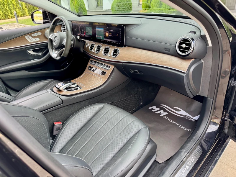 Mercedes-Benz E 350 AMG-PREMIUM-4MATIC-DISTRONIC-LANE-BLIND-SPOT-ОБДУХ, снимка 12 - Автомобили и джипове - 51044883