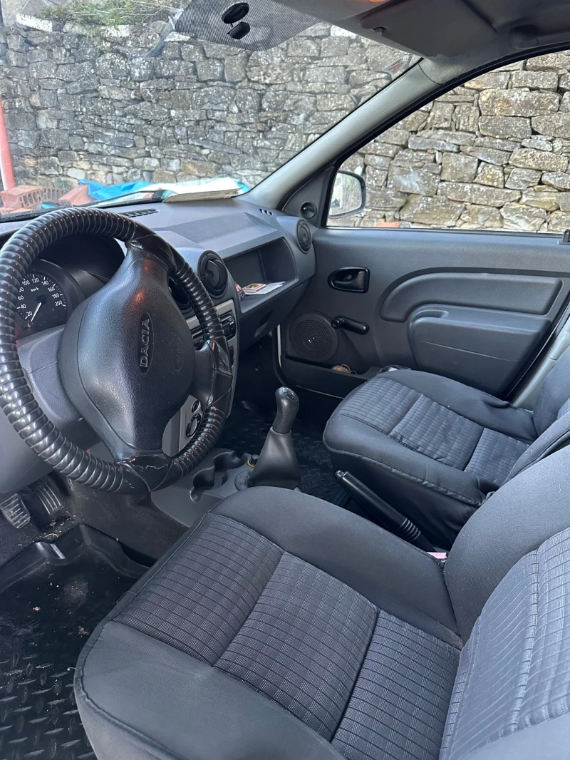 Dacia Logan, снимка 5 - Автомобили и джипове - 51883908