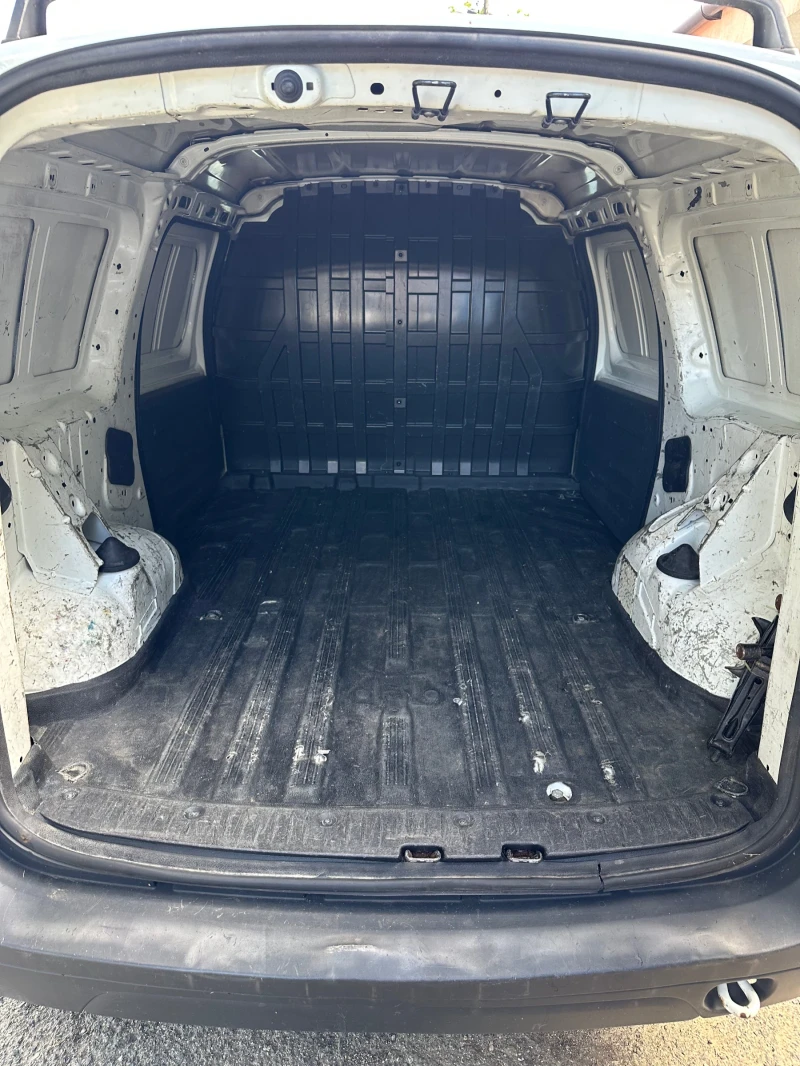 Dacia Logan, снимка 8 - Автомобили и джипове - 51883908