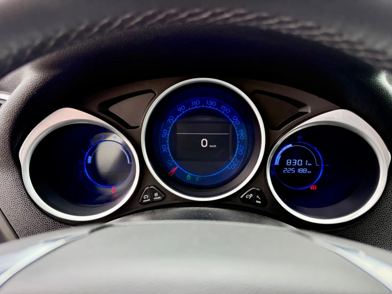 Citroen DS4 1.6 e-HDI ТОП СЪСТОЯНИЕ !, снимка 14 - Автомобили и джипове - 52097197