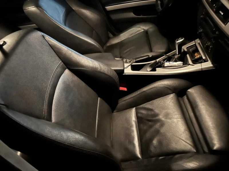 BMW 320, снимка 8 - Автомобили и джипове - 52884960